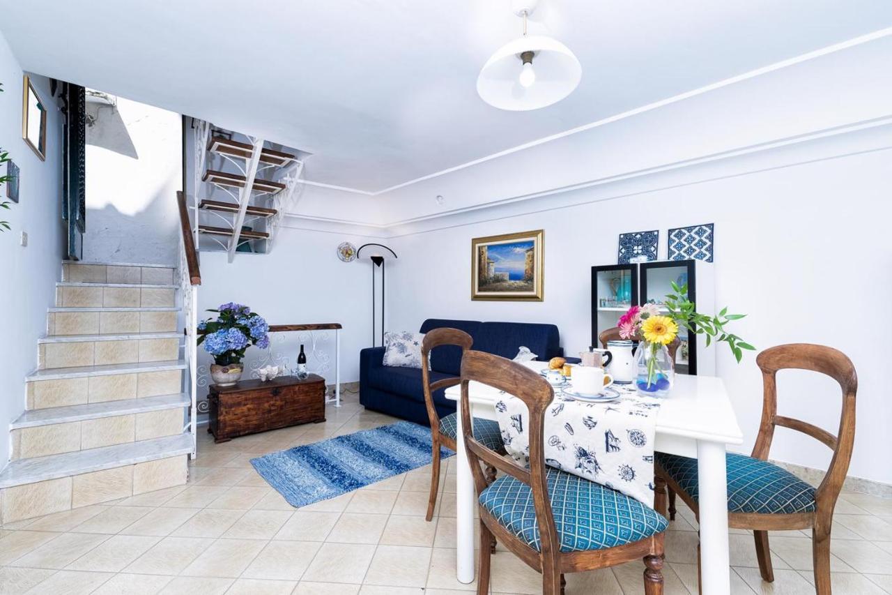 Il Nido Casa Vacanze أتراني المظهر الخارجي الصورة